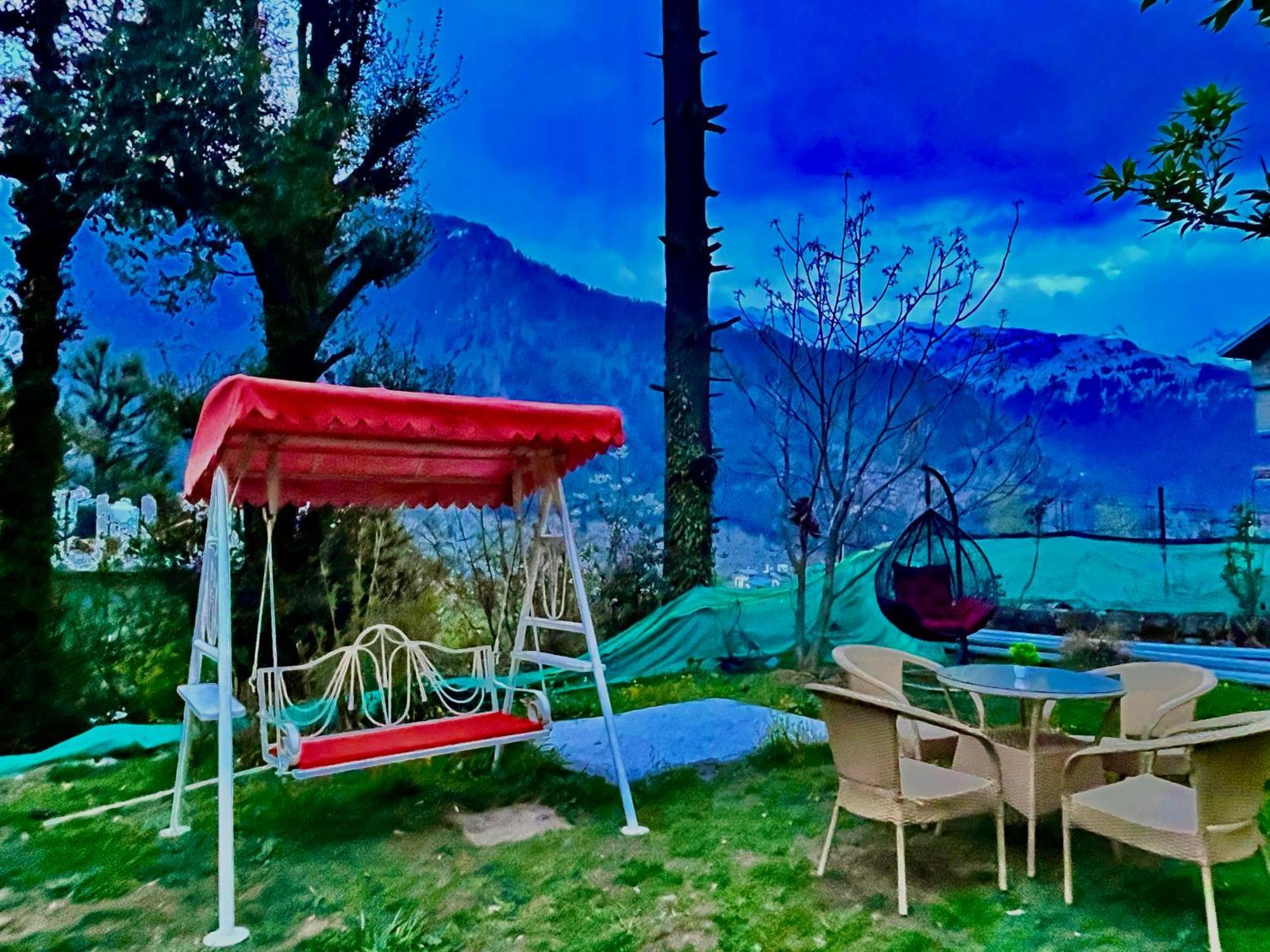 The Manu Emerald # Farmhouse # Top Selling Cottage In Manali # Peaceful Heritage Cozy Stay # Lawn With Bonfire # Most Awarded Exterior photo